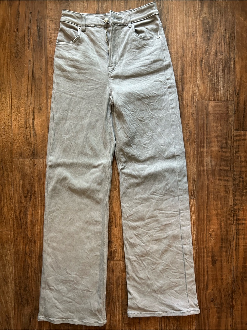 Divided Wide-Leg High-Rise Jeans in Light Gray